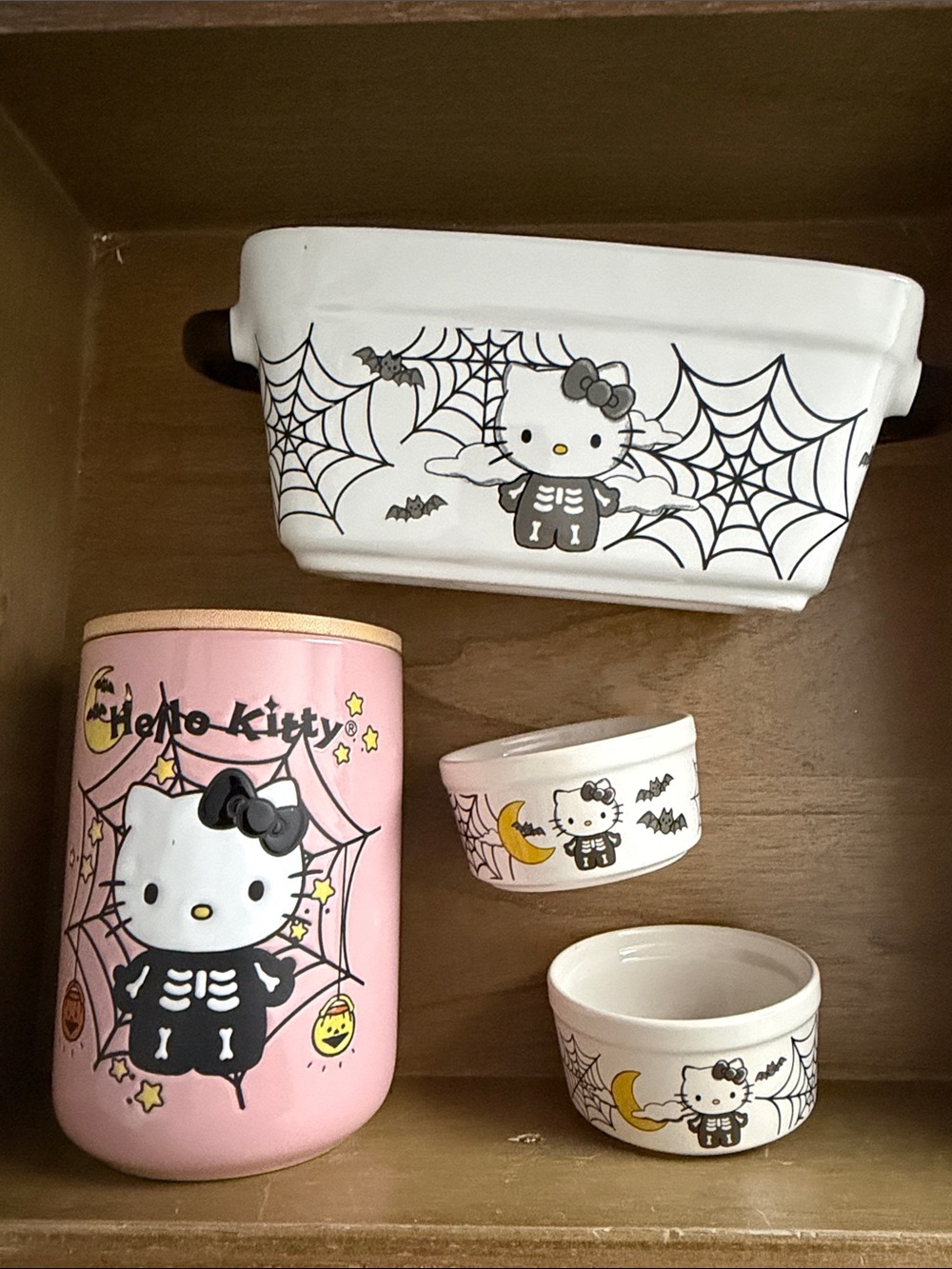 Hello Kitty Pink and White Halloween Ceramic Accent Set